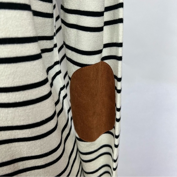 Renee C. Women’s Pullover Sweater Sz Large Black & White Stripe Brown Elbows - Picture 5 of 10